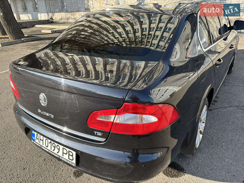 Лифтбек Skoda Superb 2012 в Днепре