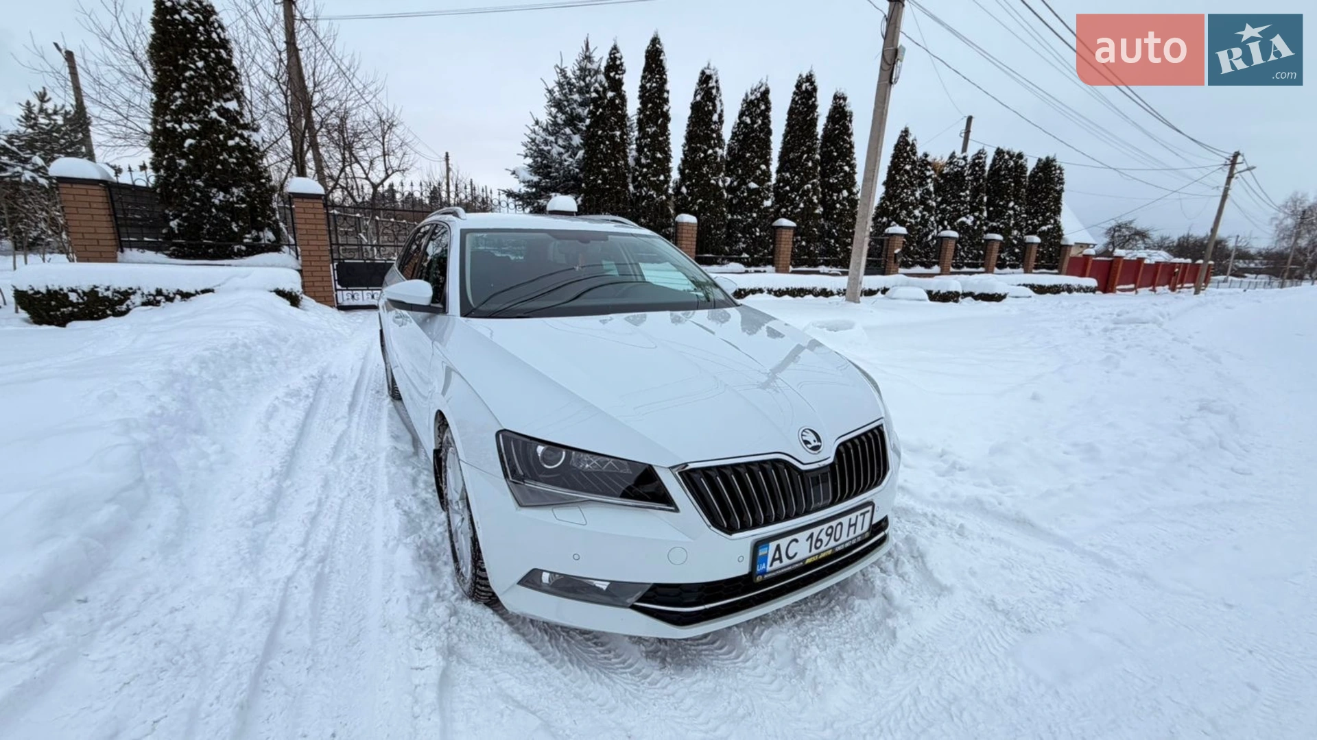 2017 Skoda Superb - мініатюра 11