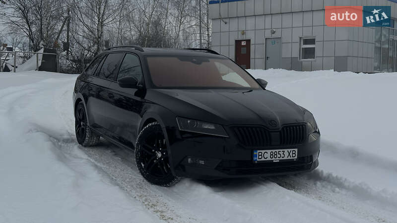 Универсал Skoda Superb 2019 в Самборе
