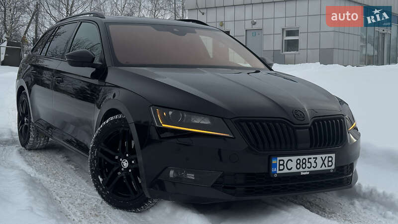 Универсал Skoda Superb 2019 в Самборе