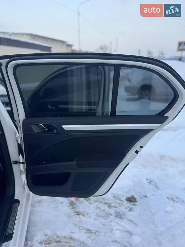 Лифтбек Skoda Superb 2013 в Харькове