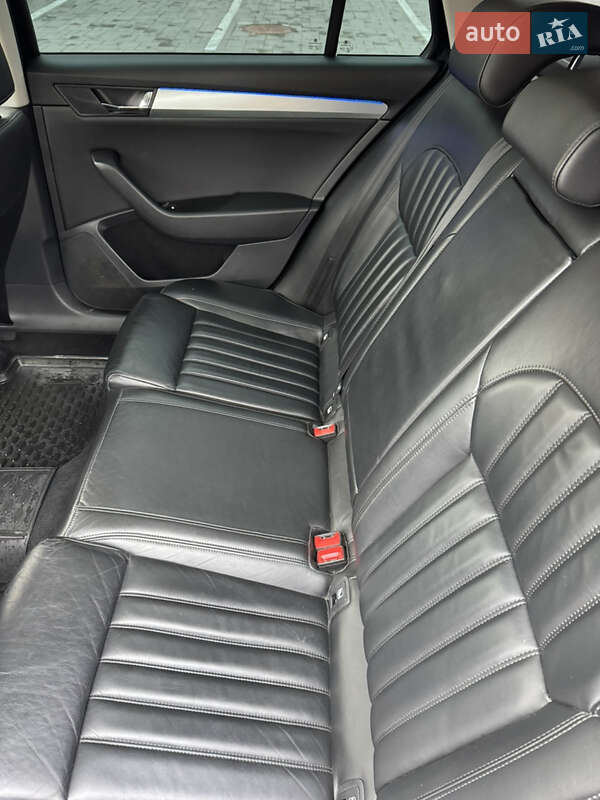 Универсал Skoda Superb 2015 в Стрые