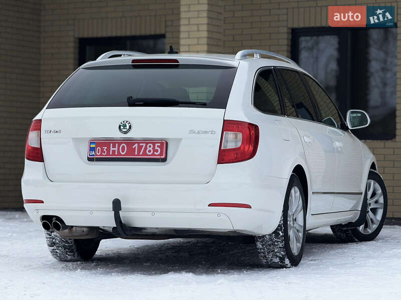 Универсал Skoda Superb 2012 в Радивилове