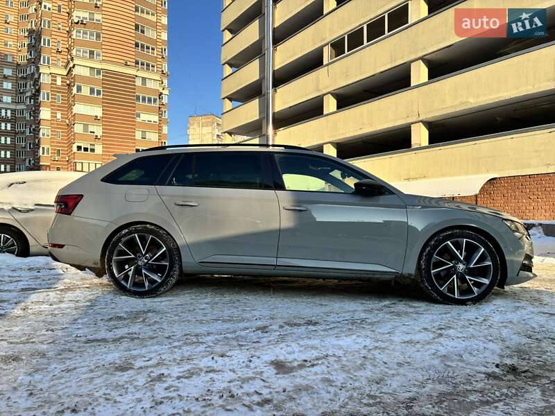 Универсал Skoda Superb 2021 в Киеве