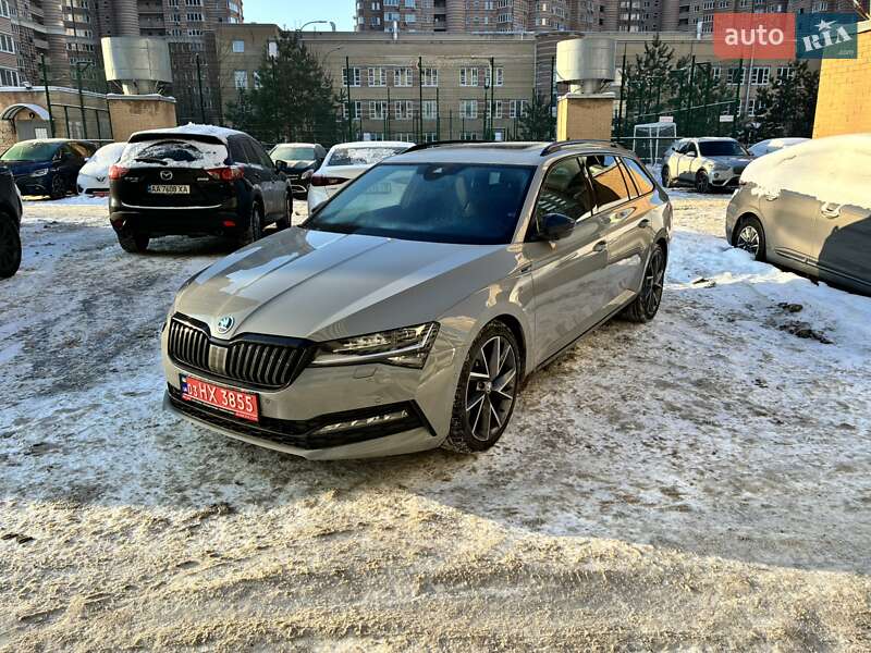 Универсал Skoda Superb 2021 в Киеве