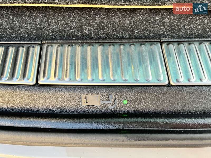 Универсал Skoda Superb 2021 в Киеве