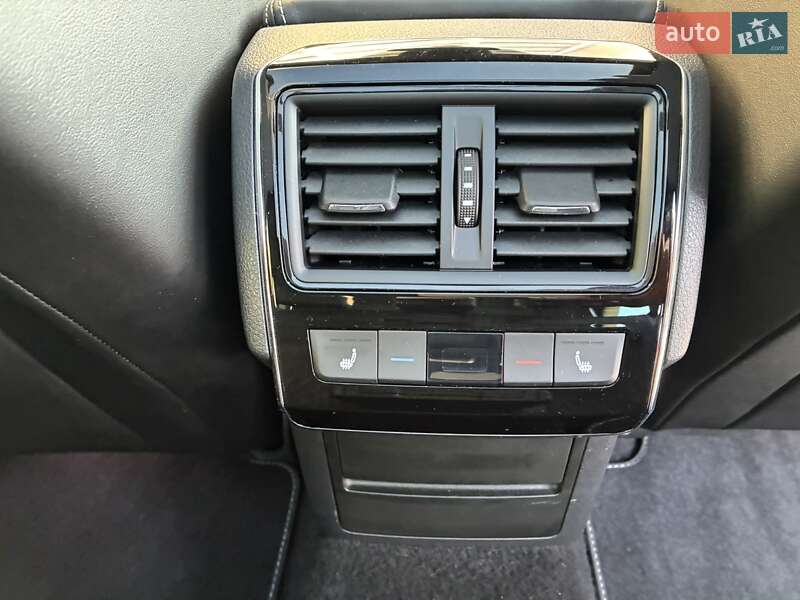 Универсал Skoda Superb 2021 в Киеве