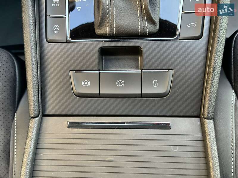 Универсал Skoda Superb 2021 в Киеве