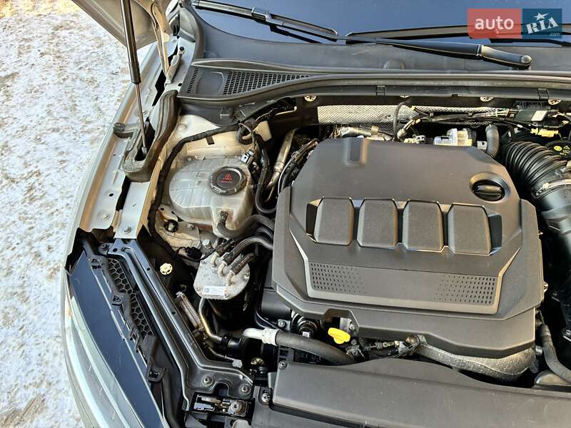 Универсал Skoda Superb 2021 в Киеве