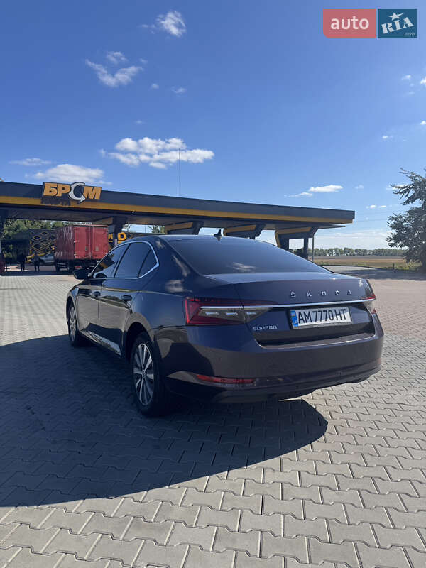 Лифтбек Skoda Superb 2019 в Коростышеве