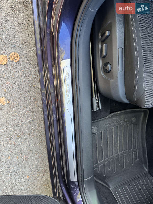 Лифтбек Skoda Superb 2019 в Коростышеве