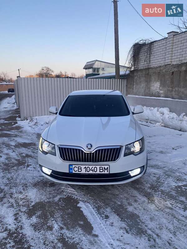 Лифтбек Skoda Superb 2014 в Прилуках