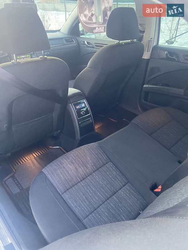 Лифтбек Skoda Superb 2014 в Прилуках