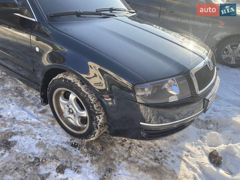 Лифтбек Skoda Superb 2004 в Харькове