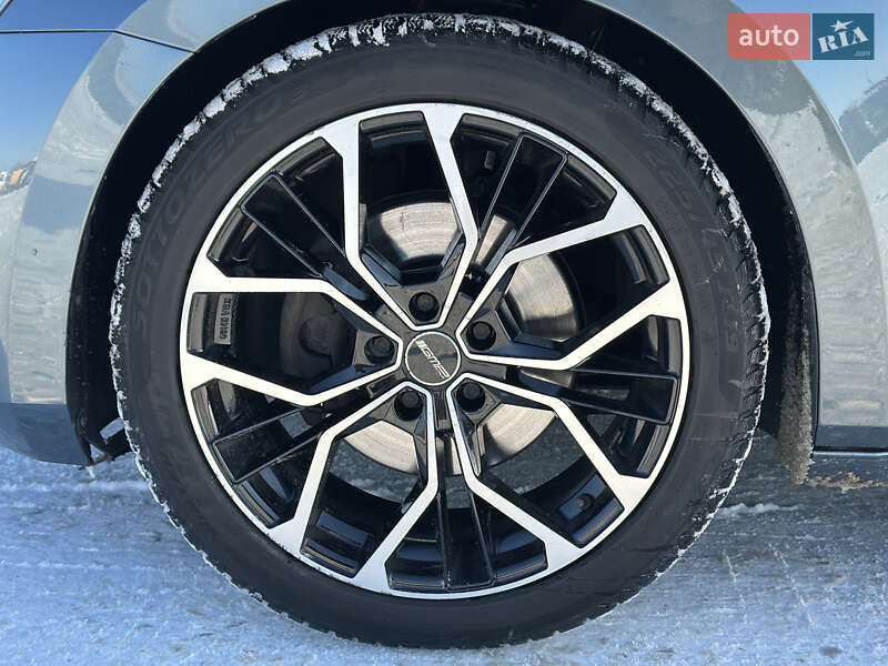 Универсал Skoda Superb 2020 в Броварах