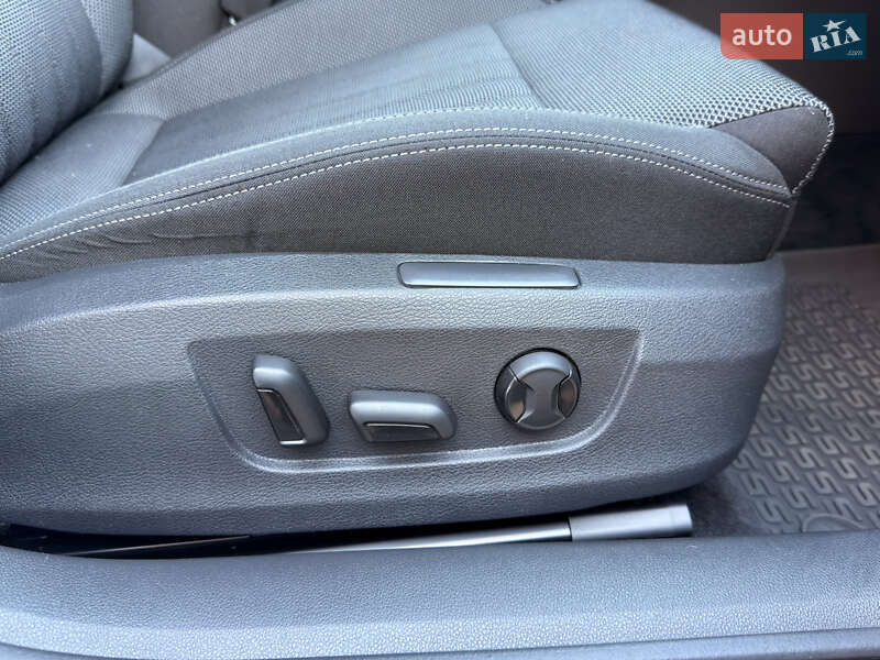 Универсал Skoda Superb 2020 в Мукачево