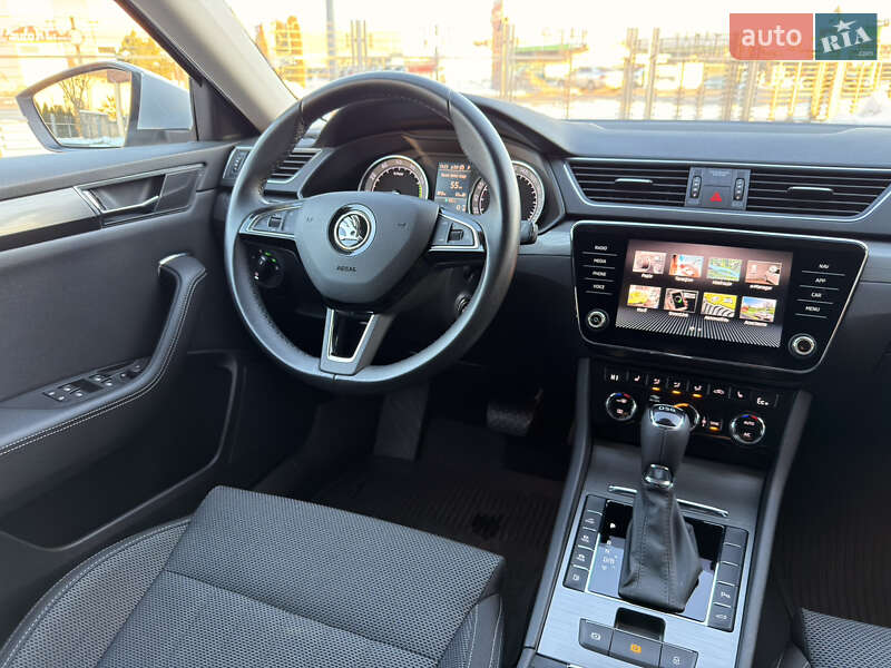 Универсал Skoda Superb 2020 в Мукачево