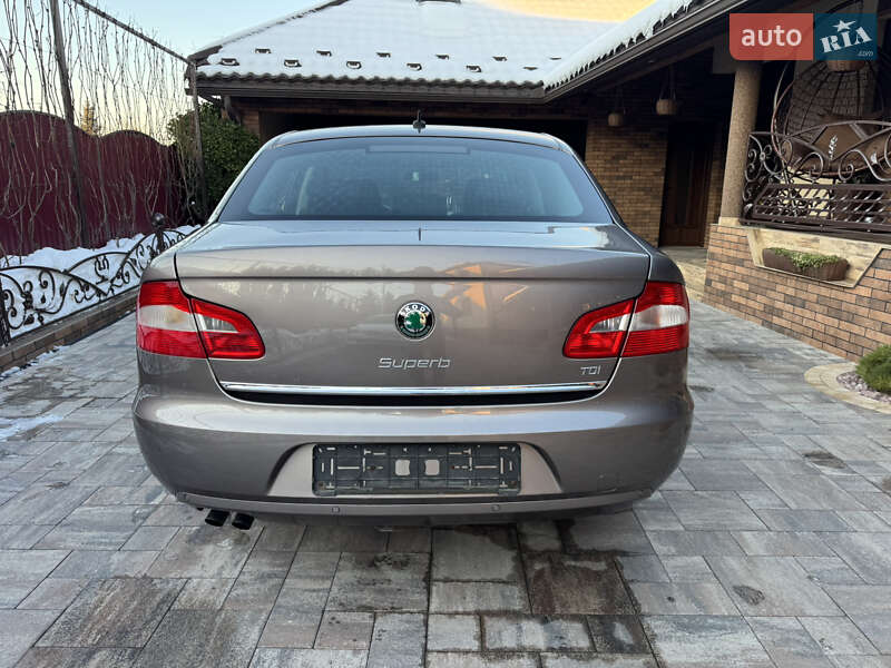 Ліфтбек Skoda Superb 2010 в Ужгороді фото 7 Ліфтбек Skoda Superb 2010 в Ужгороді