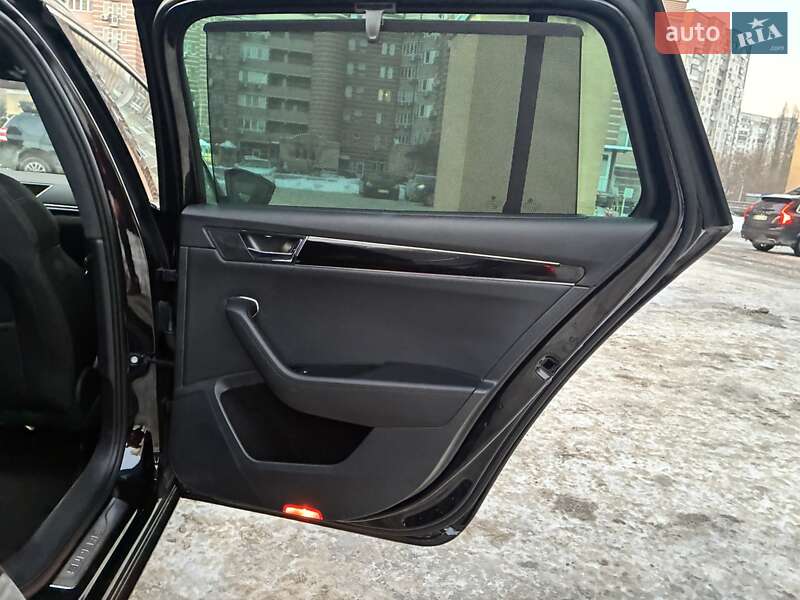 Универсал Skoda Superb 2021 в Киеве