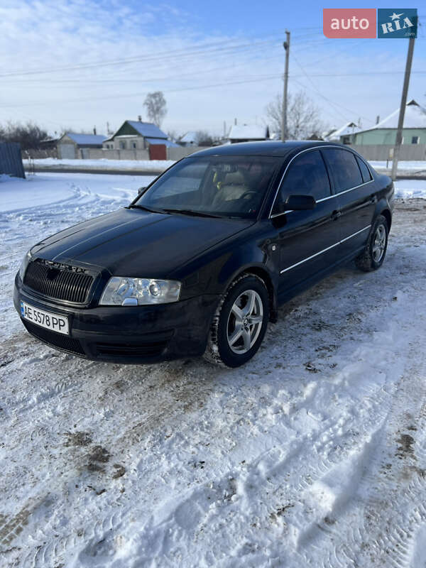 Лифтбек Skoda Superb 2005 в Лимане