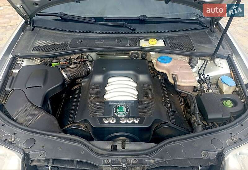 Лифтбек Skoda Superb 2002 в Миргороде