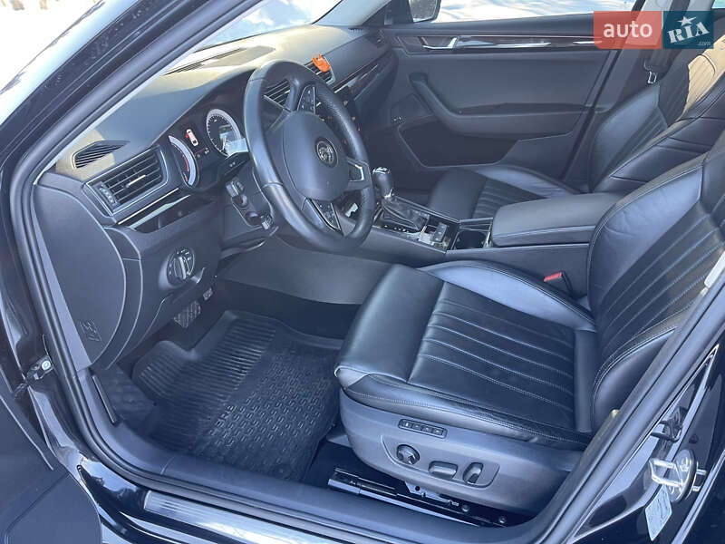 Универсал Skoda Superb 2017 в Дубно фото 25 Универсал Skoda Superb 2017 в Дубно