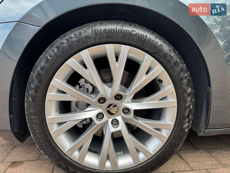 Лифтбек Skoda Superb 2020 в Надворной