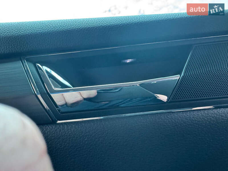 Лифтбек Skoda Superb 2020 в Надворной