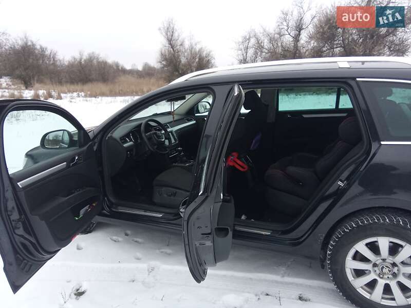 Универсал Skoda Superb 2012 в Кременчуге фото 10 Универсал Skoda Superb 2012 в Кременчуге