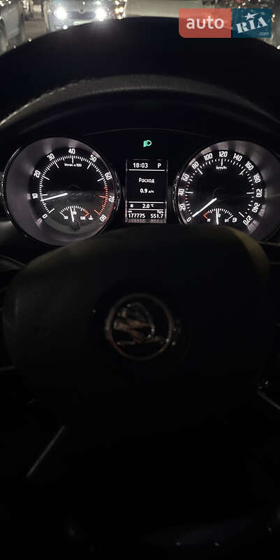 Ліфтбек Skoda Superb 2014 в Ужгороді