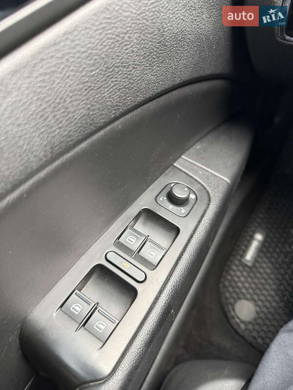 Универсал Skoda Superb 2010 в Шептицькому фото 30 Универсал Skoda Superb 2010 в Шептицькому