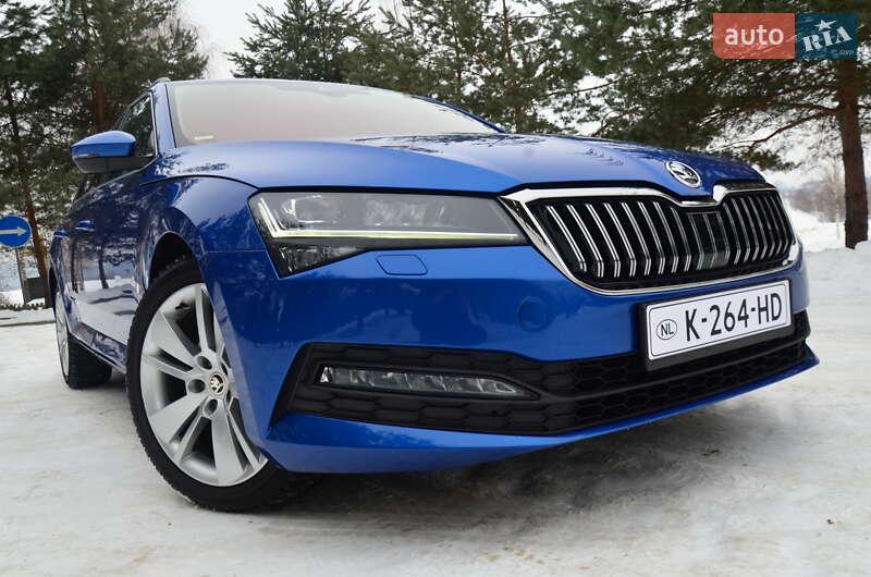 Универсал Skoda Superb 2022 в Дрогобыче
