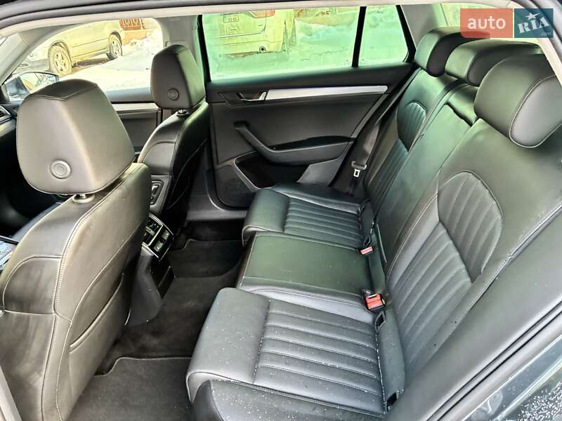 Универсал Skoda Superb 2019 в Киеве фото 47 Универсал Skoda Superb 2019 в Киеве