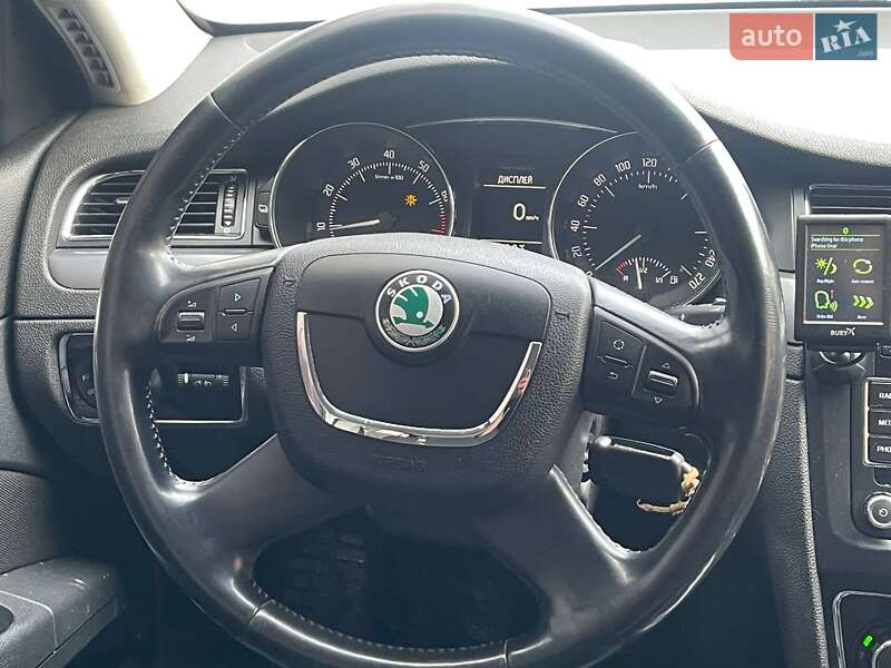 Универсал Skoda Superb 2012 в Киеве фото 19 Универсал Skoda Superb 2012 в Киеве