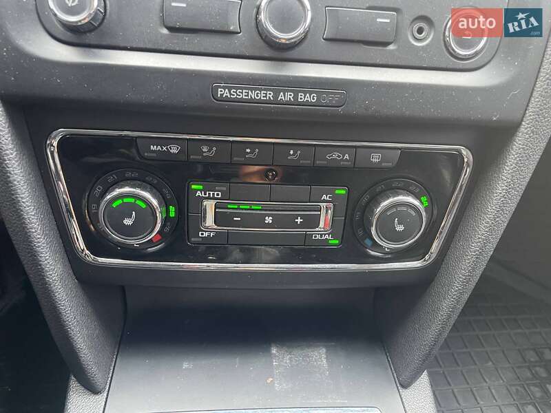 Универсал Skoda Superb 2010 в Киеве