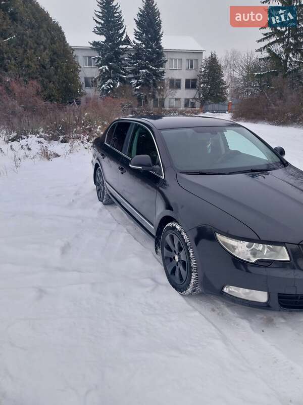 Лифтбек Skoda Superb 2012 в Белой Церкви