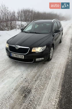 Універсал Skoda Superb 2011 в Борщеві