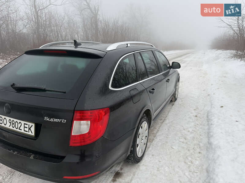 Универсал Skoda Superb 2011 в Борщеве фото 3 Универсал Skoda Superb 2011 в Борщеве