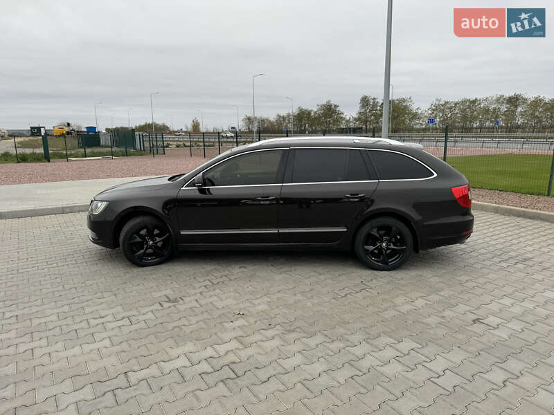 Универсал Skoda Superb 2014 в Киеве