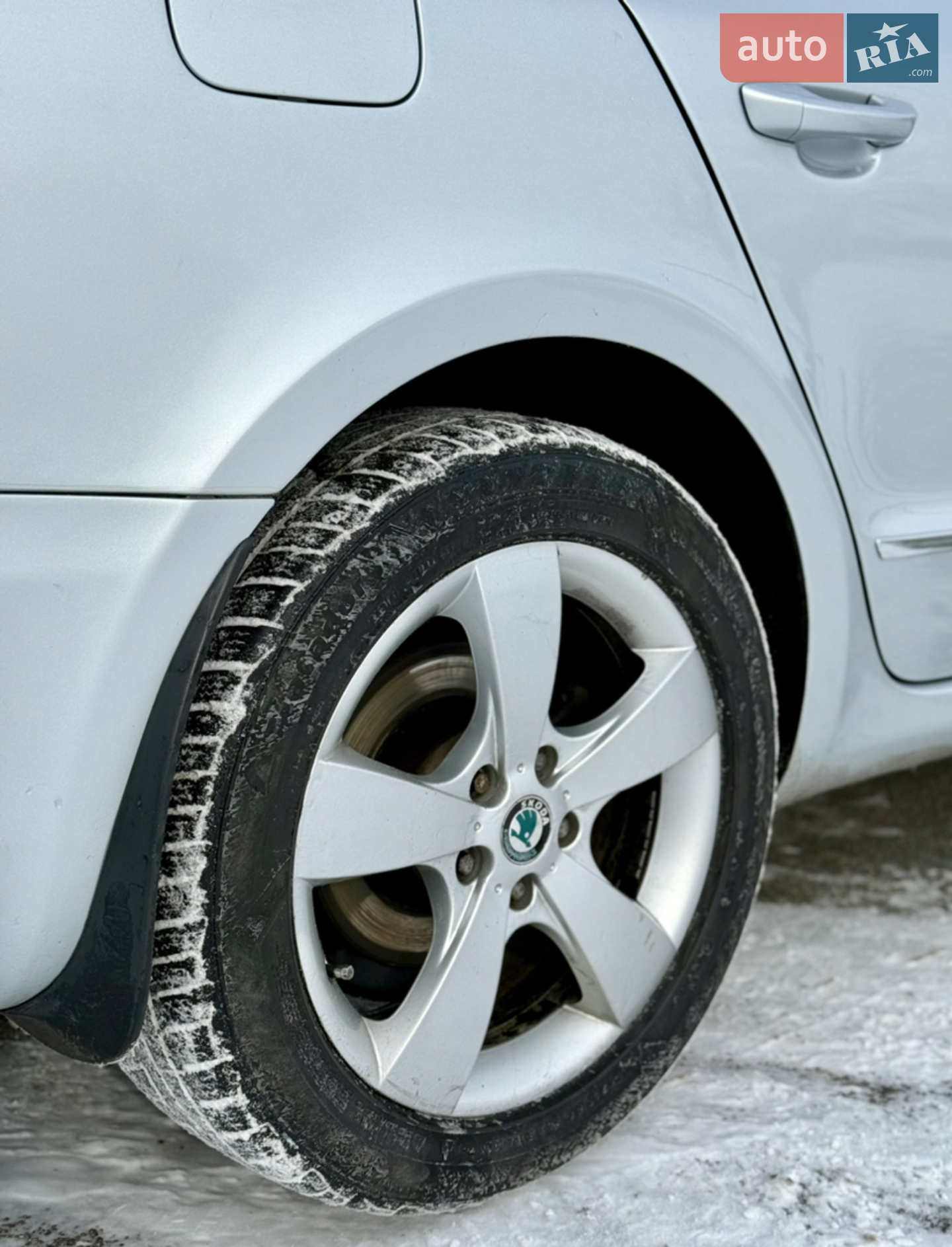 2011 Skoda Superb - мініатюра 6