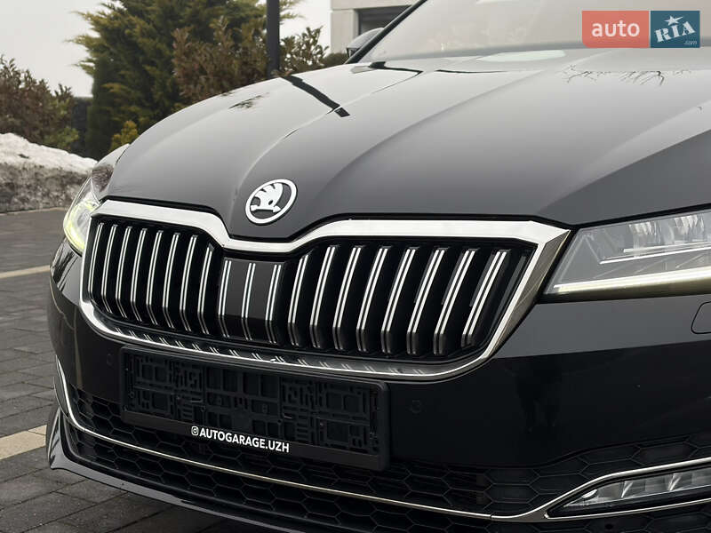 Лифтбек Skoda Superb 2023 в Мукачево
