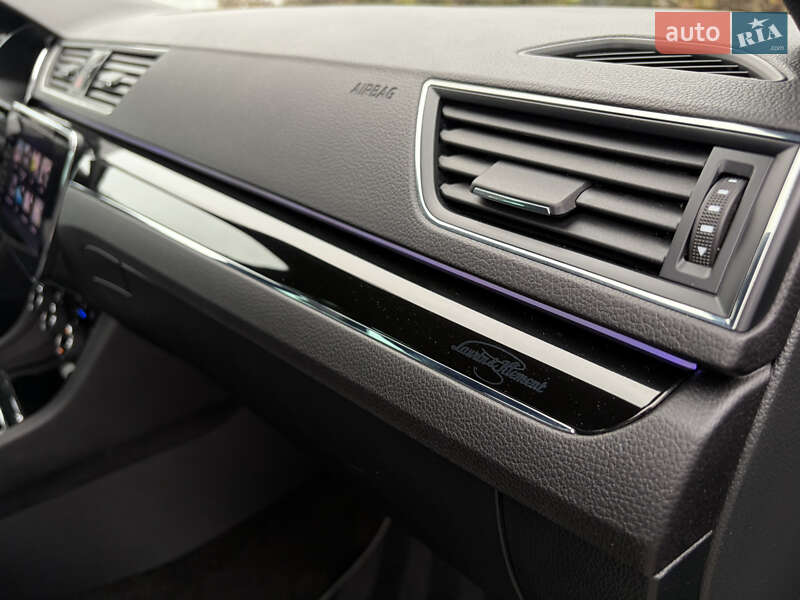 Лифтбек Skoda Superb 2023 в Мукачево