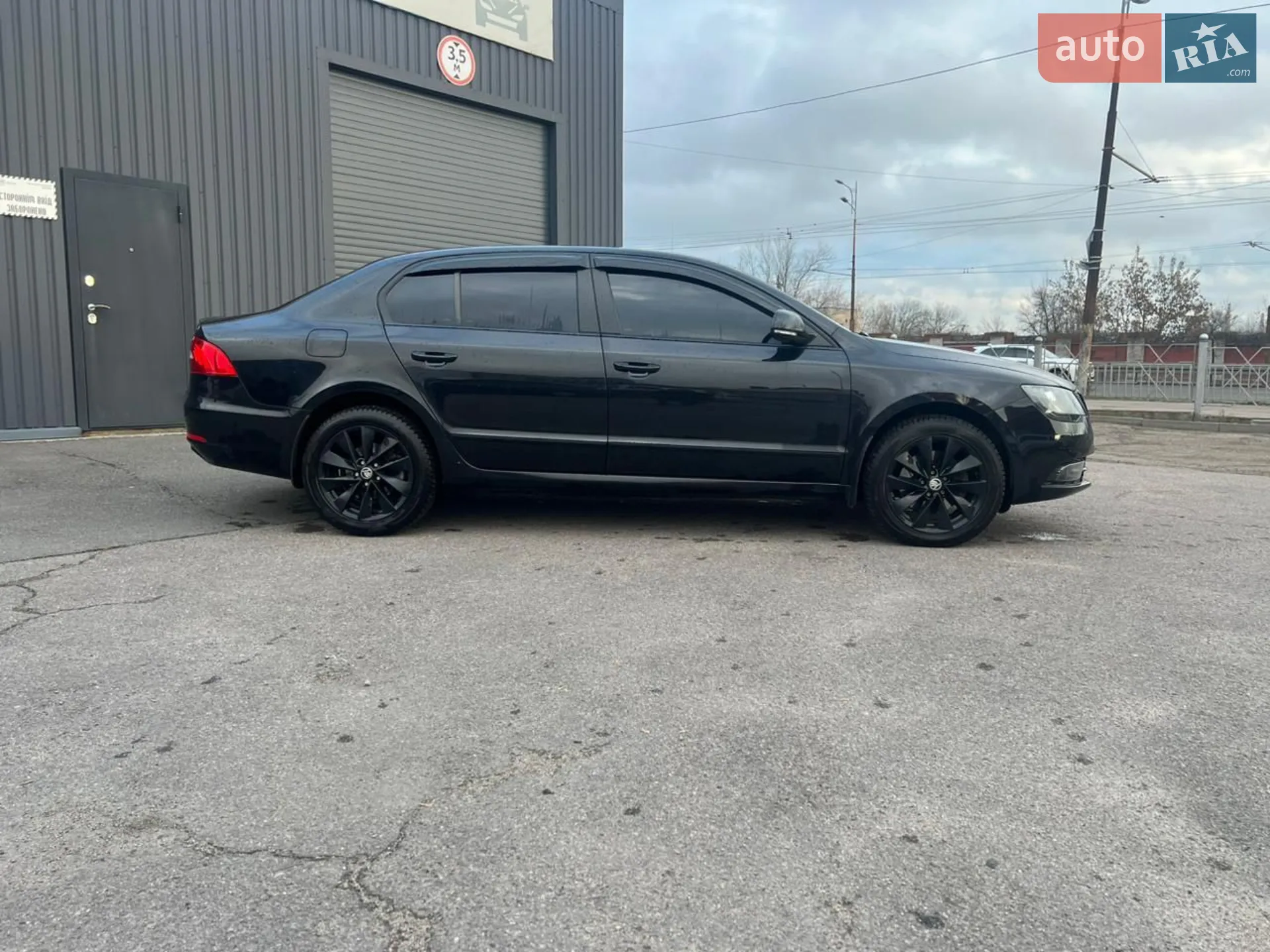 2013 Skoda Superb - мініатюра 2