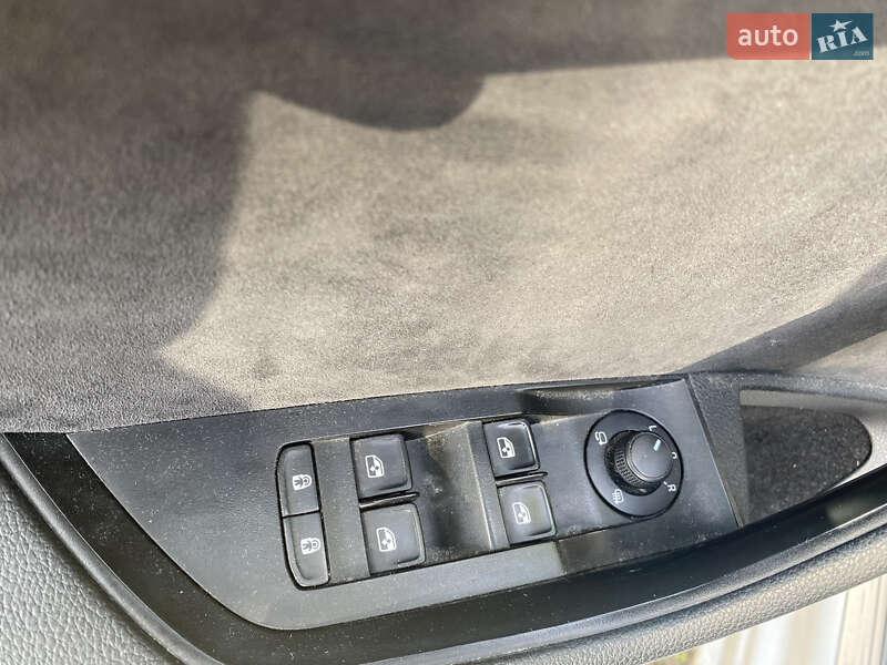 Універсал Skoda Superb 2019 в Києві фото 15 Універсал Skoda Superb 2019 в Києві