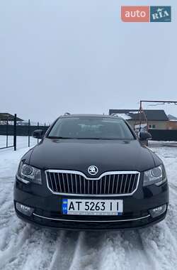 Універсал Skoda Superb 2015 в Городенці