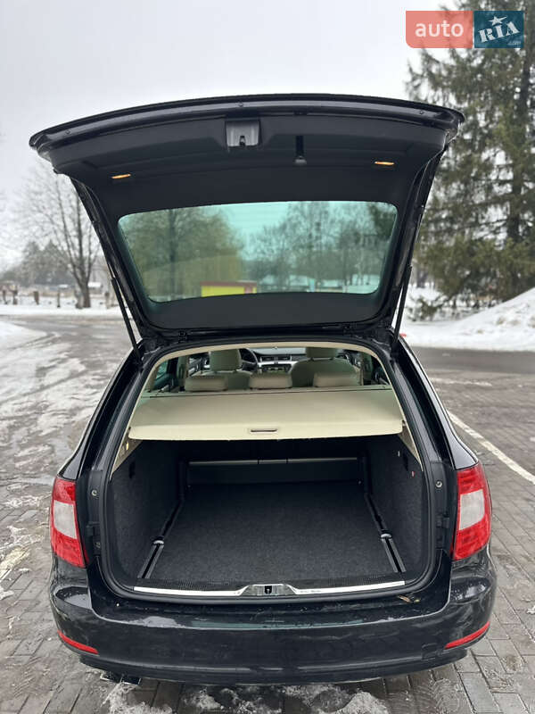 Универсал Skoda Superb 2011 в Луцке фото 48 Универсал Skoda Superb 2011 в Луцке