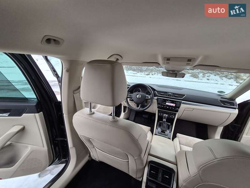 Универсал Skoda Superb 2017 в Стрые