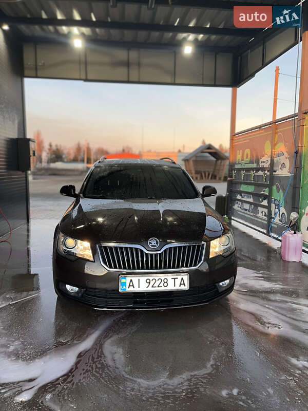 Универсал Skoda Superb 2014 в Оратове