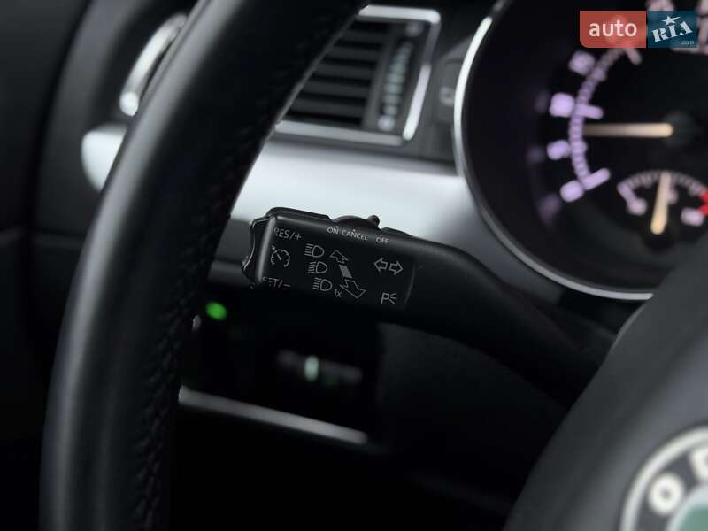 Універсал Skoda Superb 2011 в Луцьку