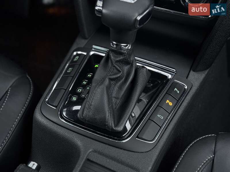 Універсал Skoda Superb 2011 в Луцьку